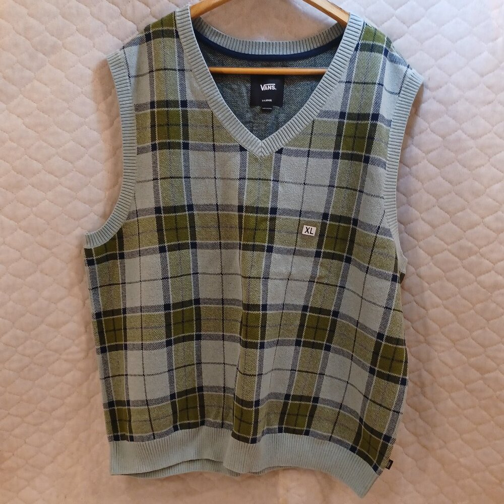 Vans Men's Extra-Large Almondwood/Gray Mist Sweater Vest VN000HDVM81
